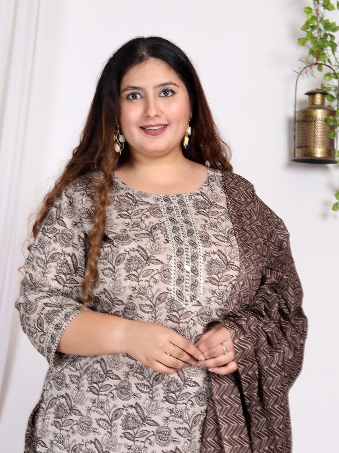 Swasti Floral Printed Regular Sequinned Pure Cotton Kurta with Trousers & With Dupatta