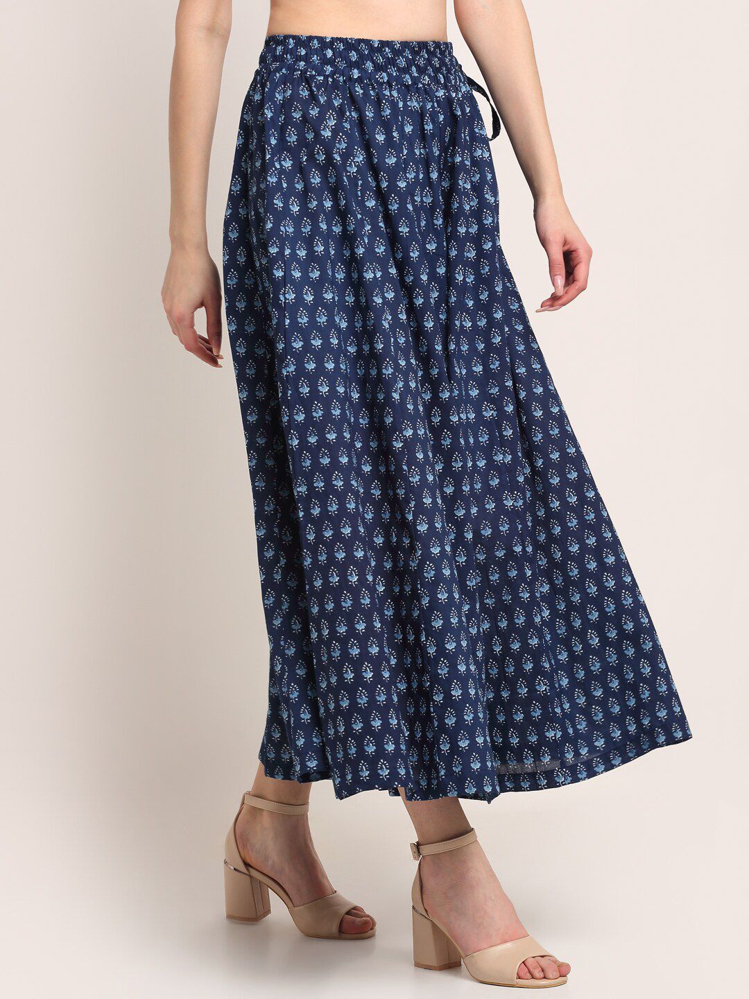 TAG 7 Women Navy Blue Ethnic Motif Printed Cotton Palazzo - Distacart