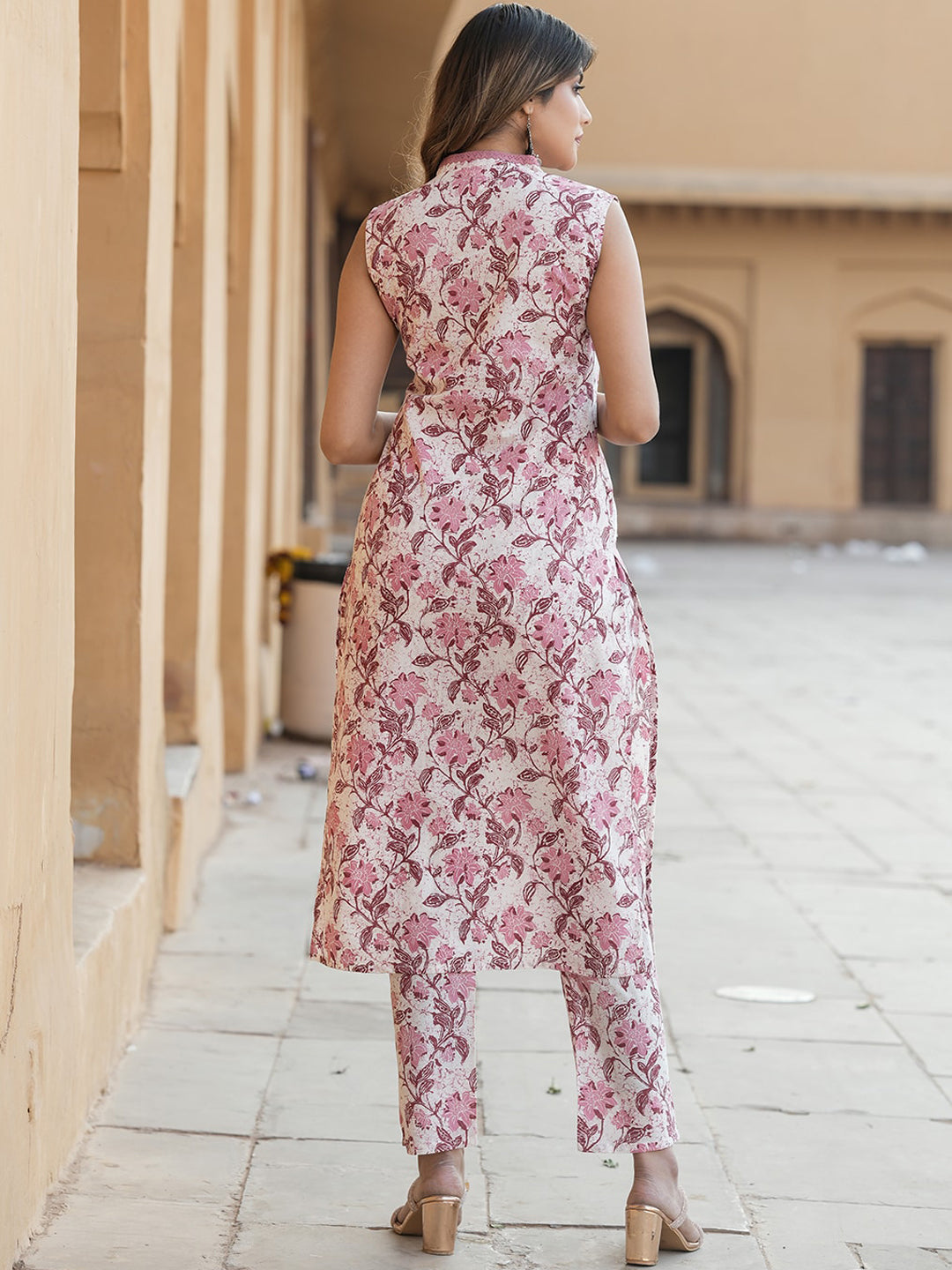 Kalini Floral Printed Thread Work Pure Cotton Kurta With Trouser & Dupatta - Distacart