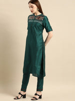 Thumbnail for All About You Women Green Kurta with Trousers - Distacart