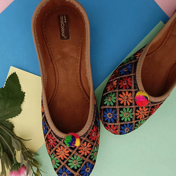Desi Colour Women Indian Ethnic Footwear-Floral Black - Distacart