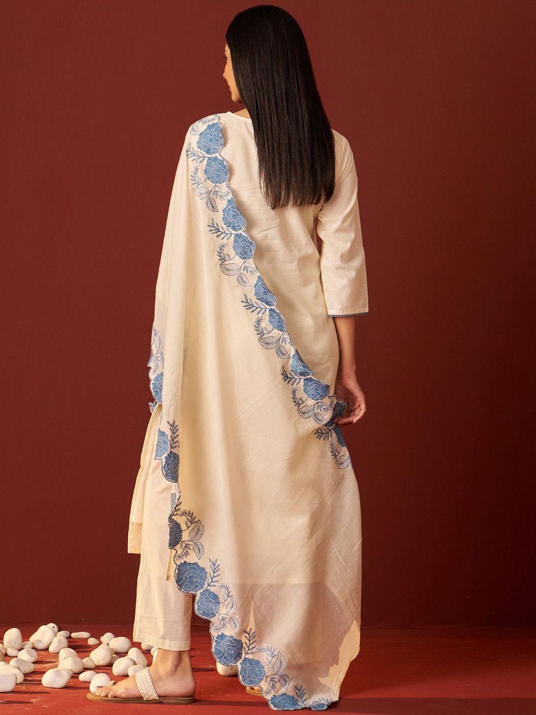 Indo Era Paisley Embroidered Thread Work Pure Cotton Kurta With Trousers And Dupatta
