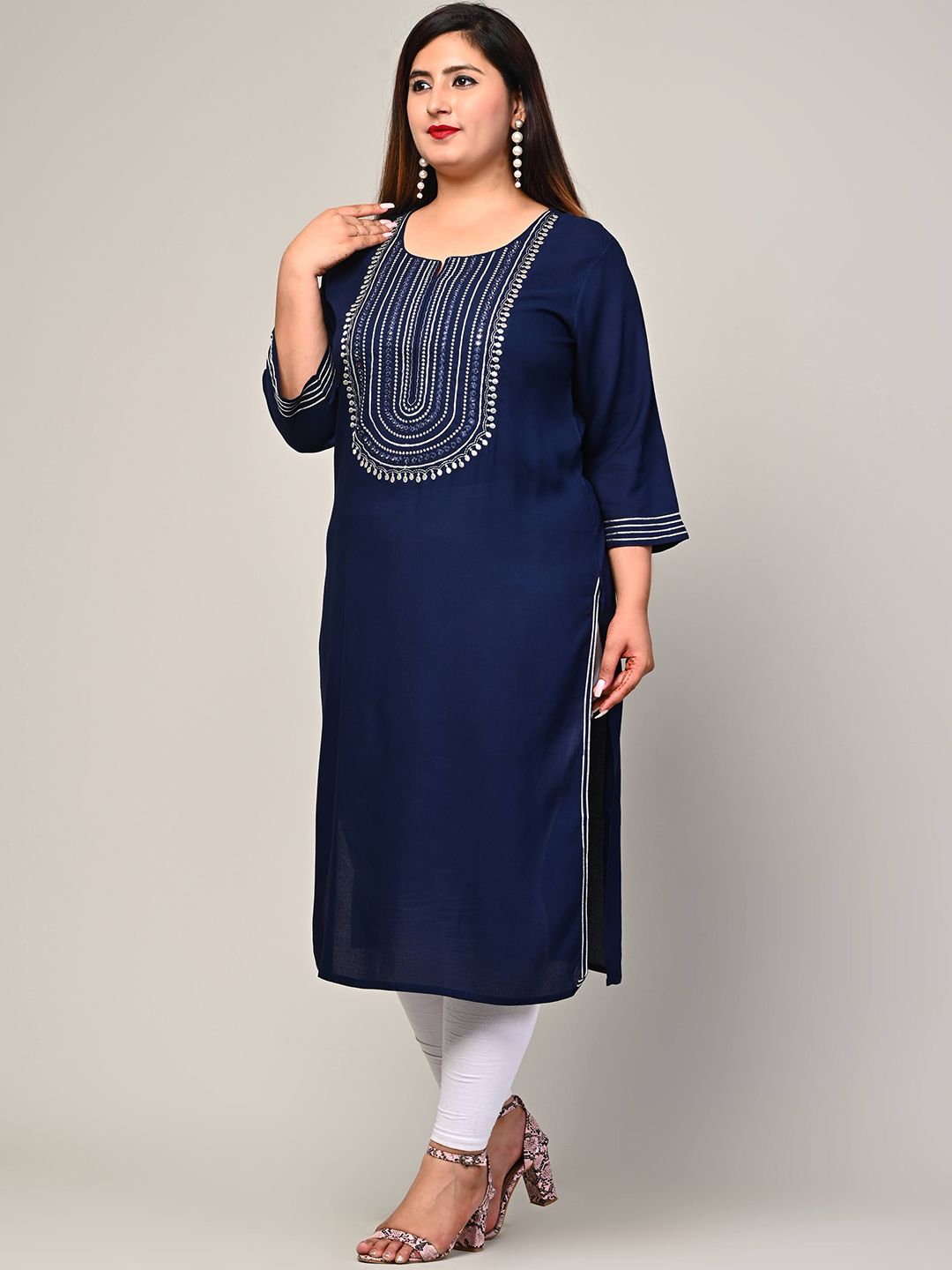 Swasti Women Navy Blue Striped Thread Work Floral Kurta - Distacart