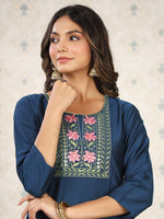 Thumbnail for Ode by House of Pataudi Floral Embroidered Yoke Sequined Straight Kurta with Trousers - Distacart