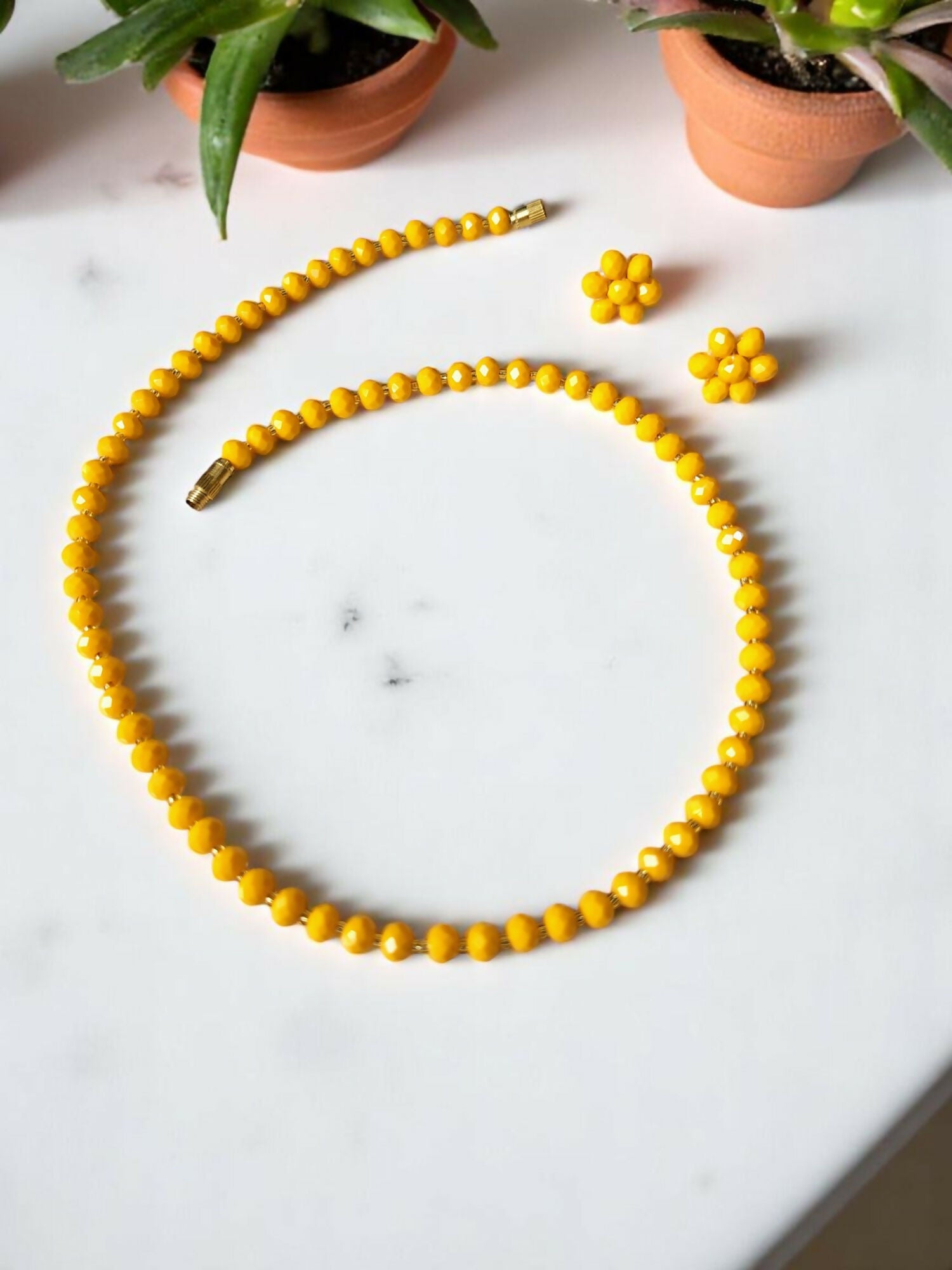 Inhanns Crystal Bloom – Single Line Necklace + Studs - Yellow - Distacart
