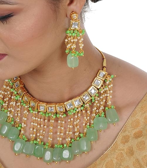 Tehzeeb Creations Back Meenakari Gold-Polished Square Shape Tika Earring Jewellery Set Uncut Kundan Big Faux Kundan Dibbi Kundan Choker Necklace Set