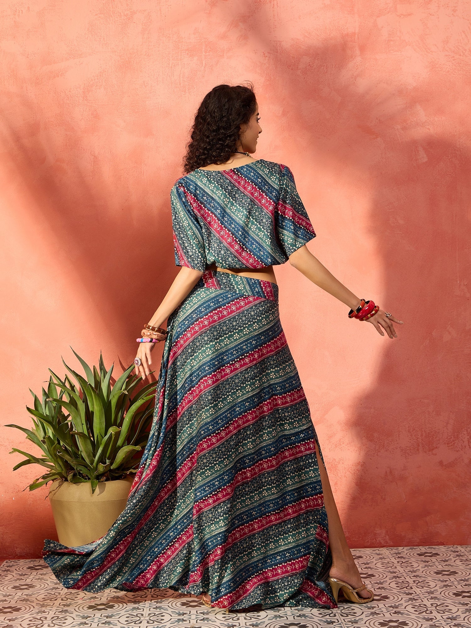 InWeave Teal Hunter Batik Floral Foil Waist Tie-Up Co Ord Set - Distacart