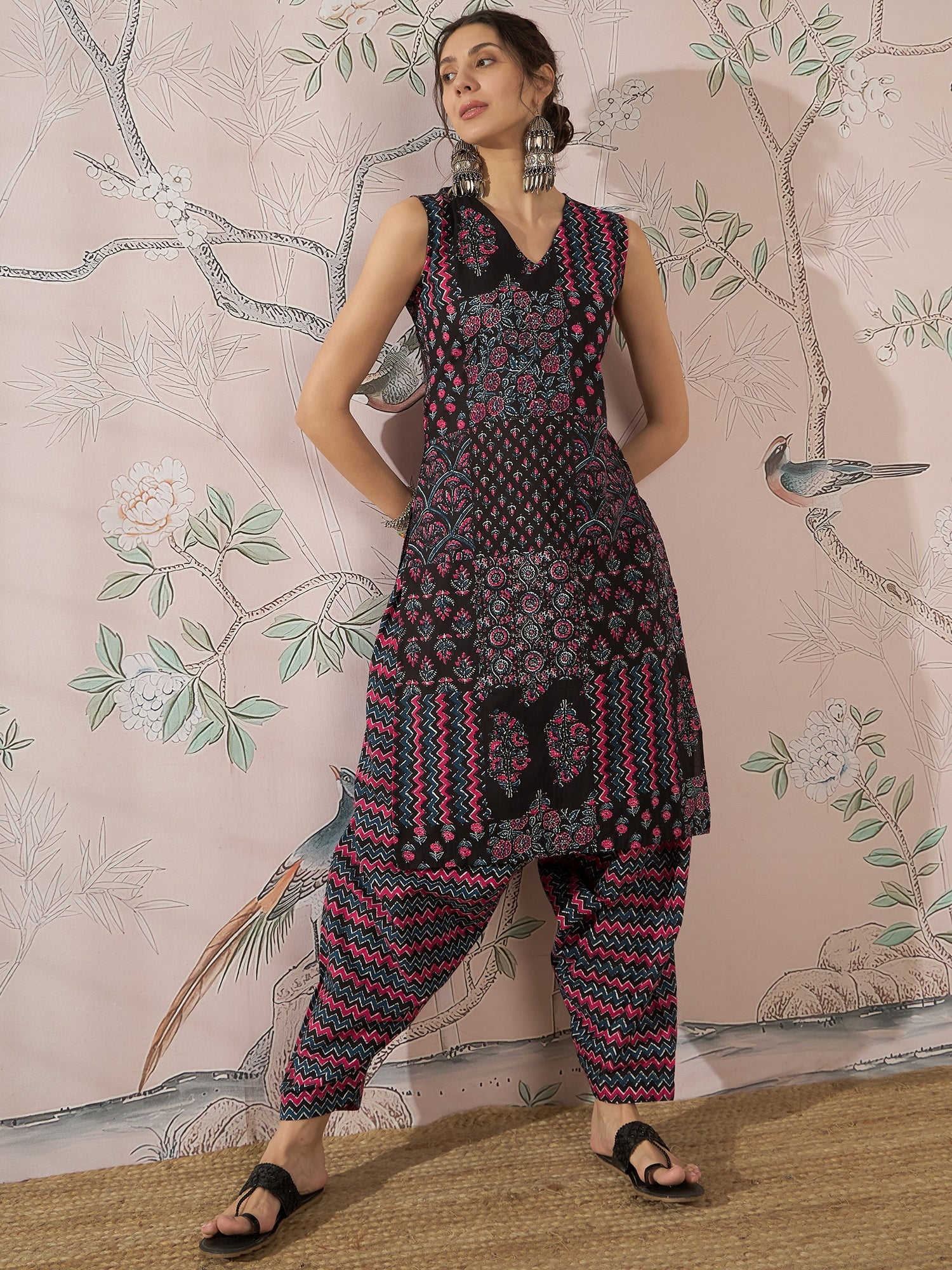 InWeave Black Pink Kurta Dhoti Set - Distacart