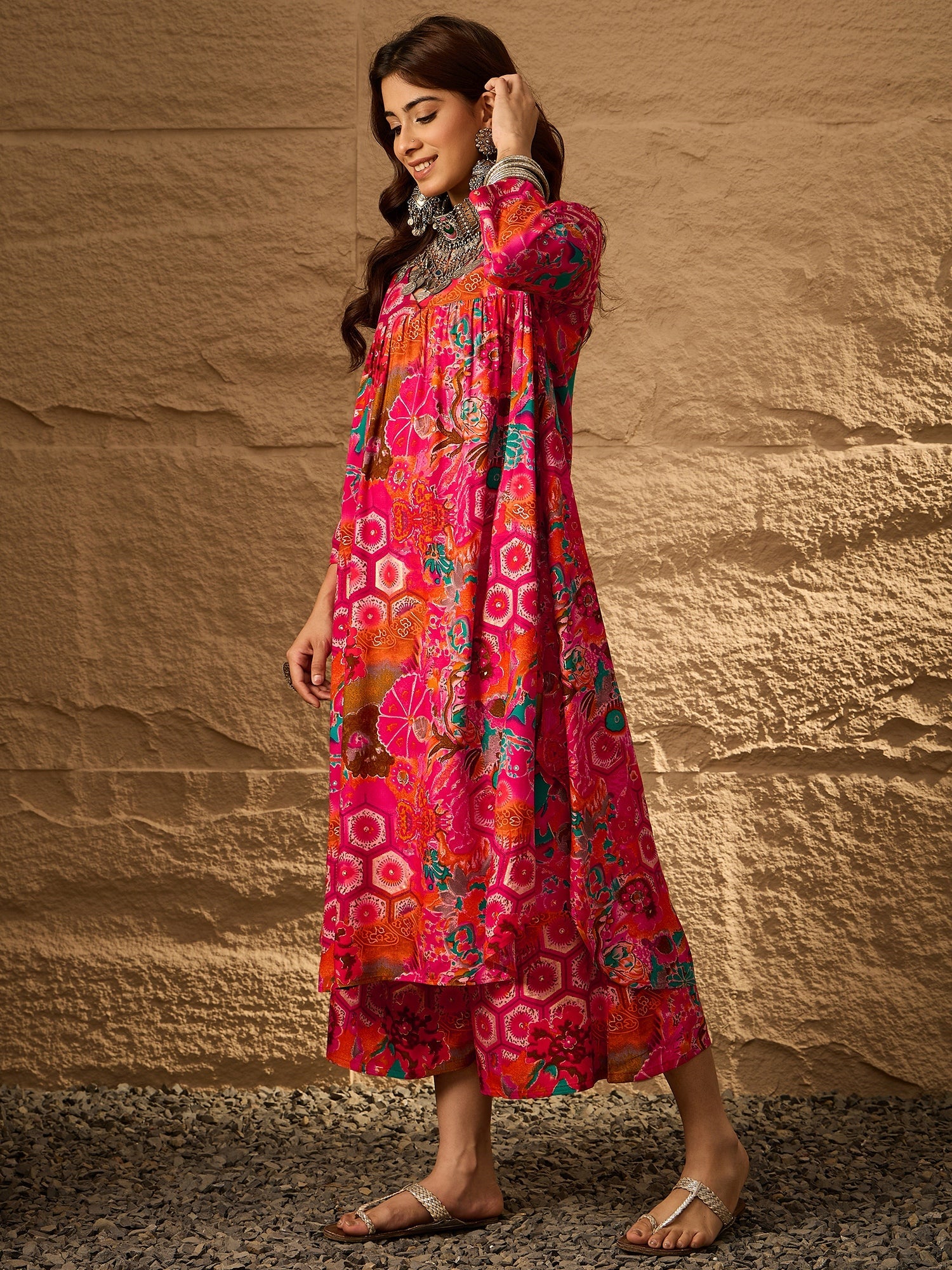 InWeave Fuchsia Orange V-Flared Kurta Set - Distacart