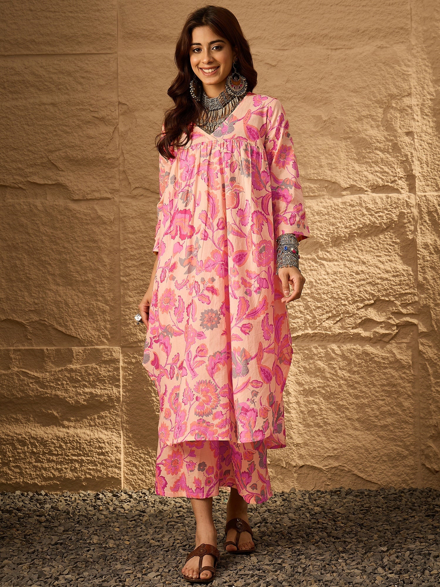 InWeave Light Peach Big V-Flared Kurta Set - Distacart