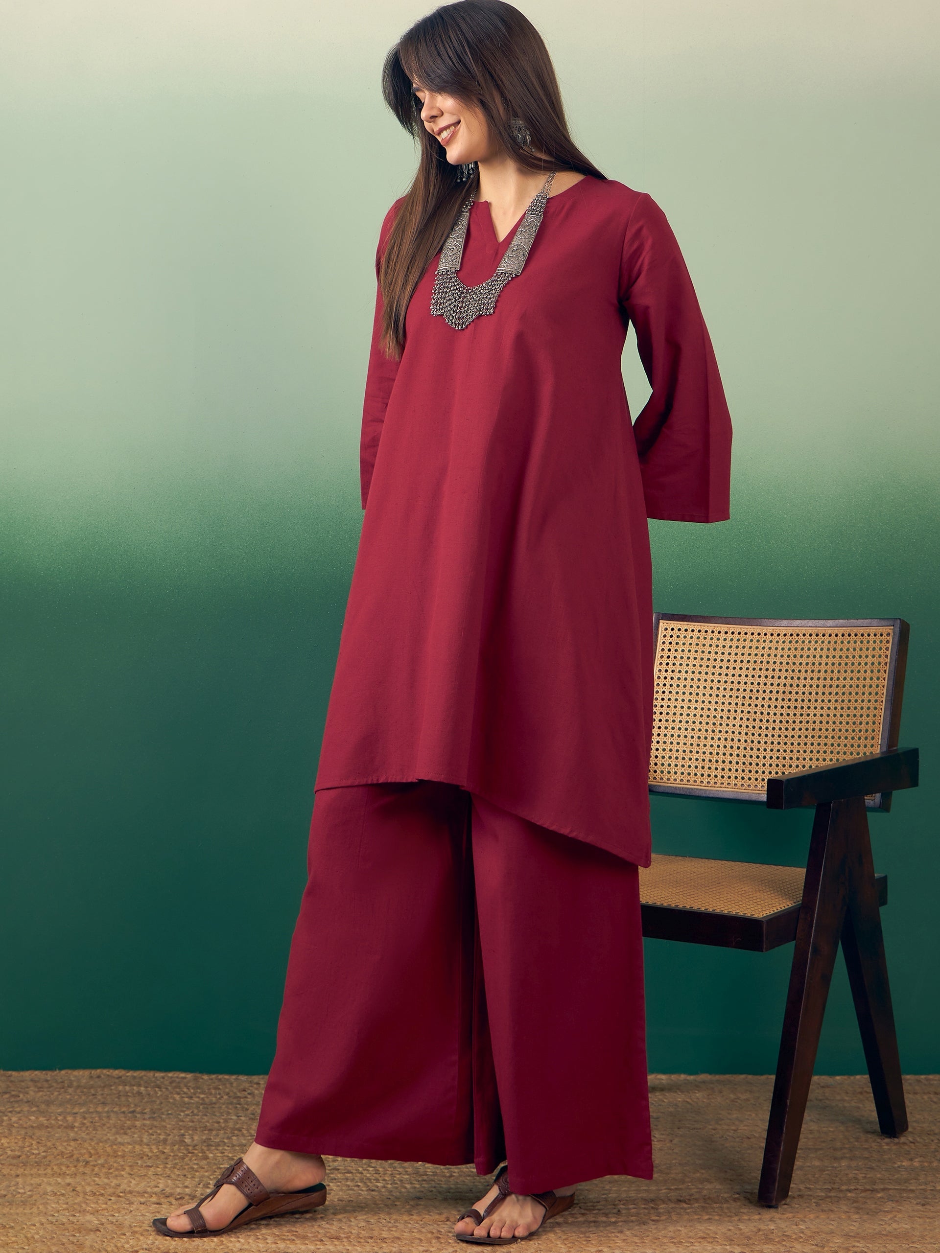InWeave Burgundy Kurta Palazzo Set - Distacart