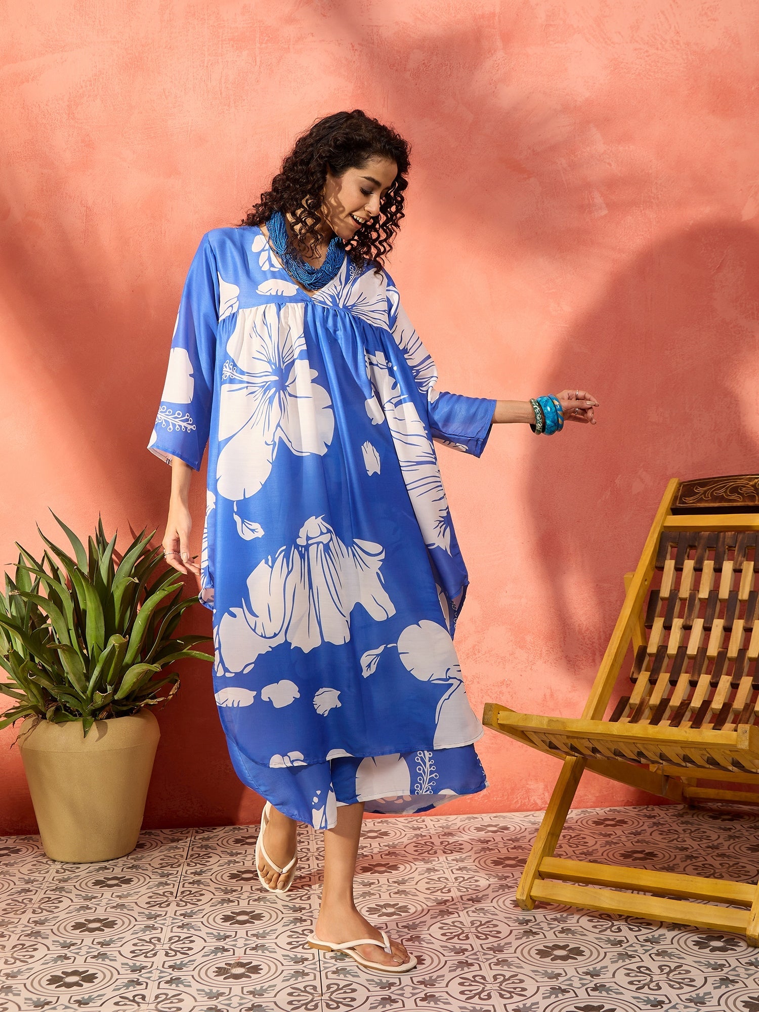 InWeave Azure Blue Hibiscus Kurta Set - Distacart
