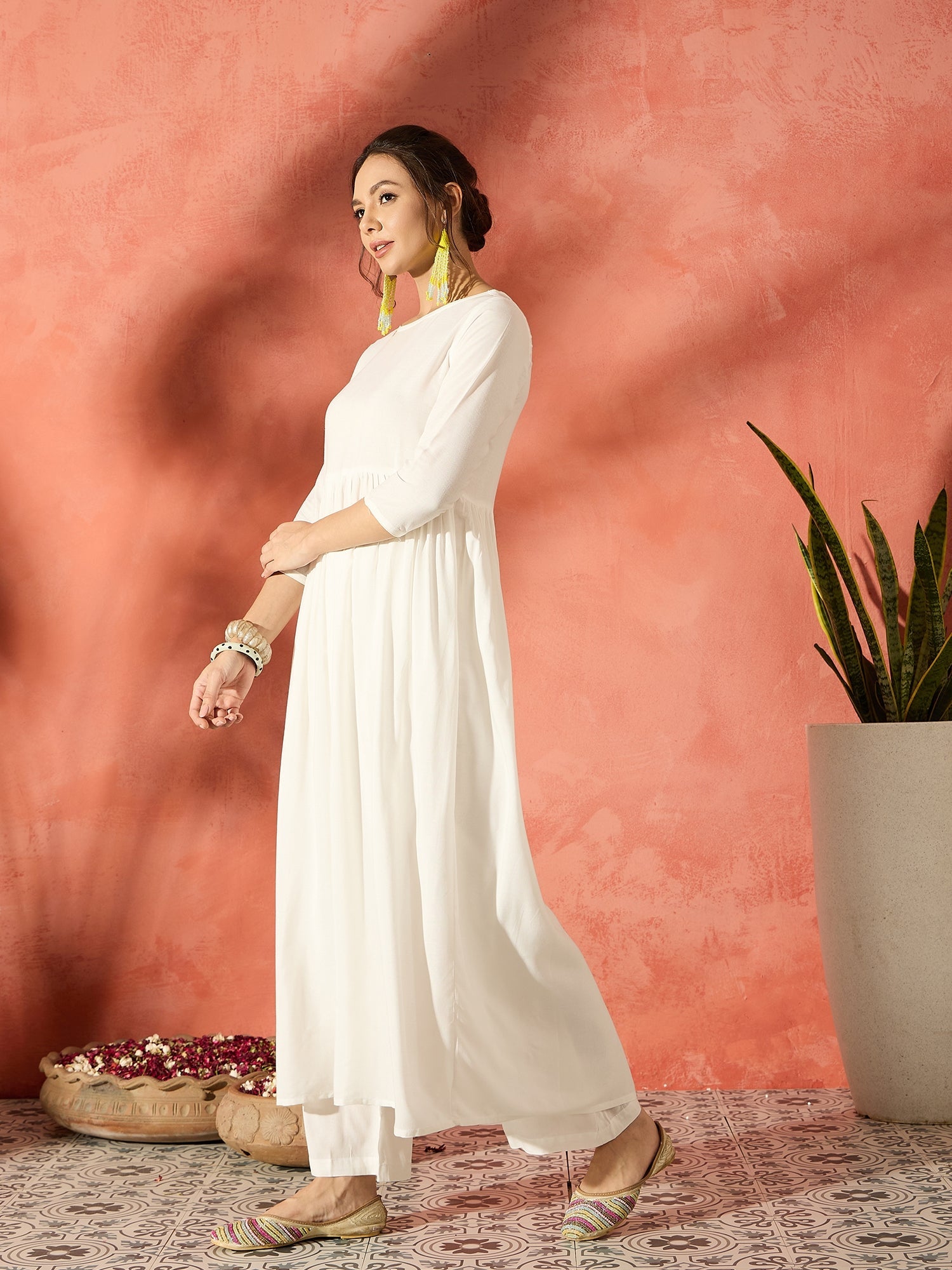 InWeave White Long Anarkali Kurta Pant Set - Distacart