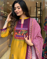 Thumbnail for Malishka Women's Mustard Chanderi Printed Kurta Set With Dupatta - Distacart