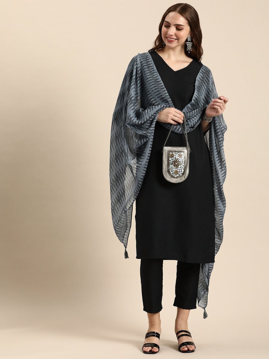 Anouk Solid Regular Kurta with Trousers & Printed Dupatta - Distacart