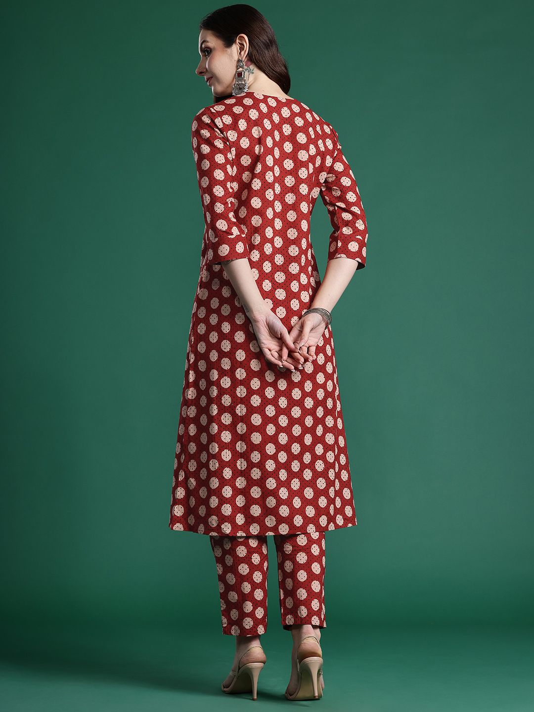 Indo Era Women Printed Pleated Pure Cotton Kurta with Trousers