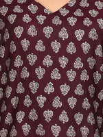 Thumbnail for Ode by House of Pataudi V Neck Printed Regular Chanderi Silk Straight Kurta Set - Distacart