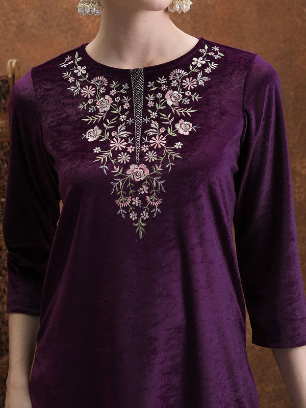 Vishudh Magenta Floral Yoke Design Embroidered Straight Kurta