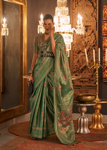 Monjolika Fashion Green Color Silk Women'S Traditional Saree