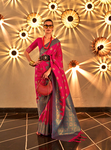 Monjolika Fashion Rani Pink Color Handloom Silk Classic Saree With Blouse