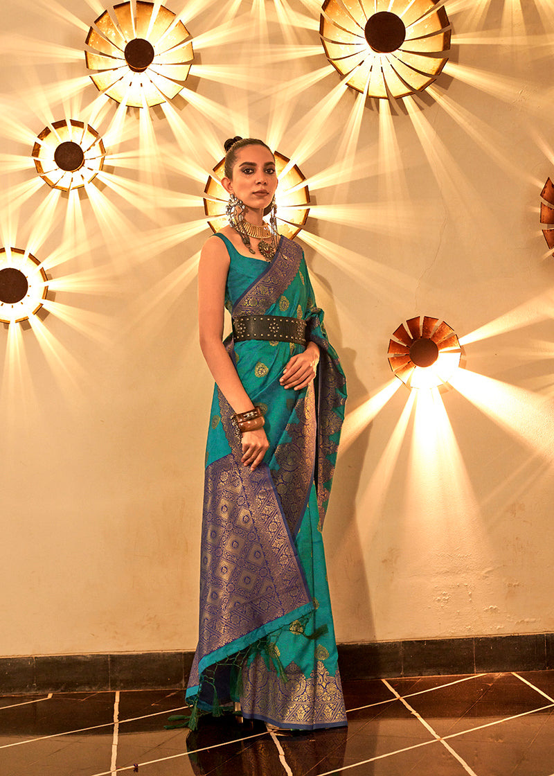 Monjolika Fashion Turquoise Color Handloom Silk Classic Saree With Blouse