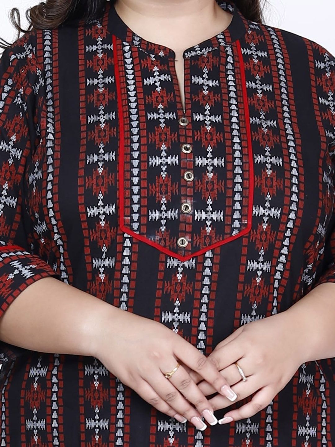 Swasti Floral Embroidered Cotton Kurta - Distacart