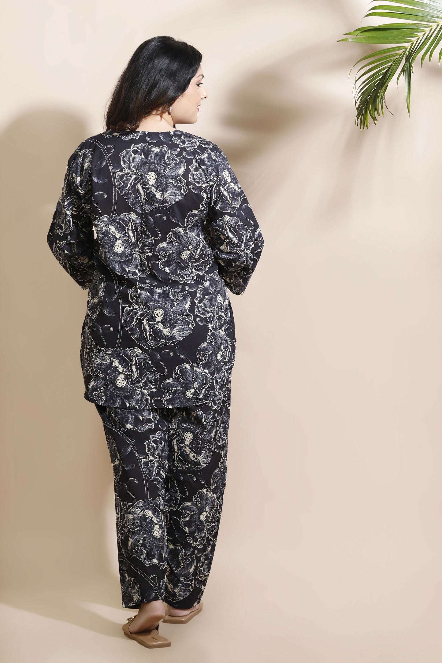 Breathables Floral Cotton Co-Ord Set – Black - Dista
