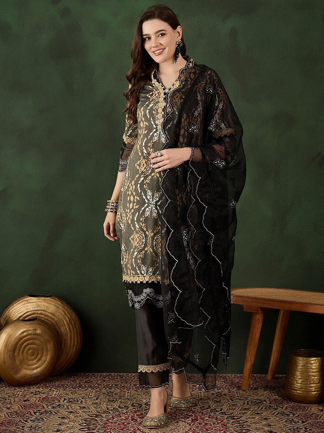 Sangria Printed Straight Kurta, Trouser & Dupatta Set - Distacart