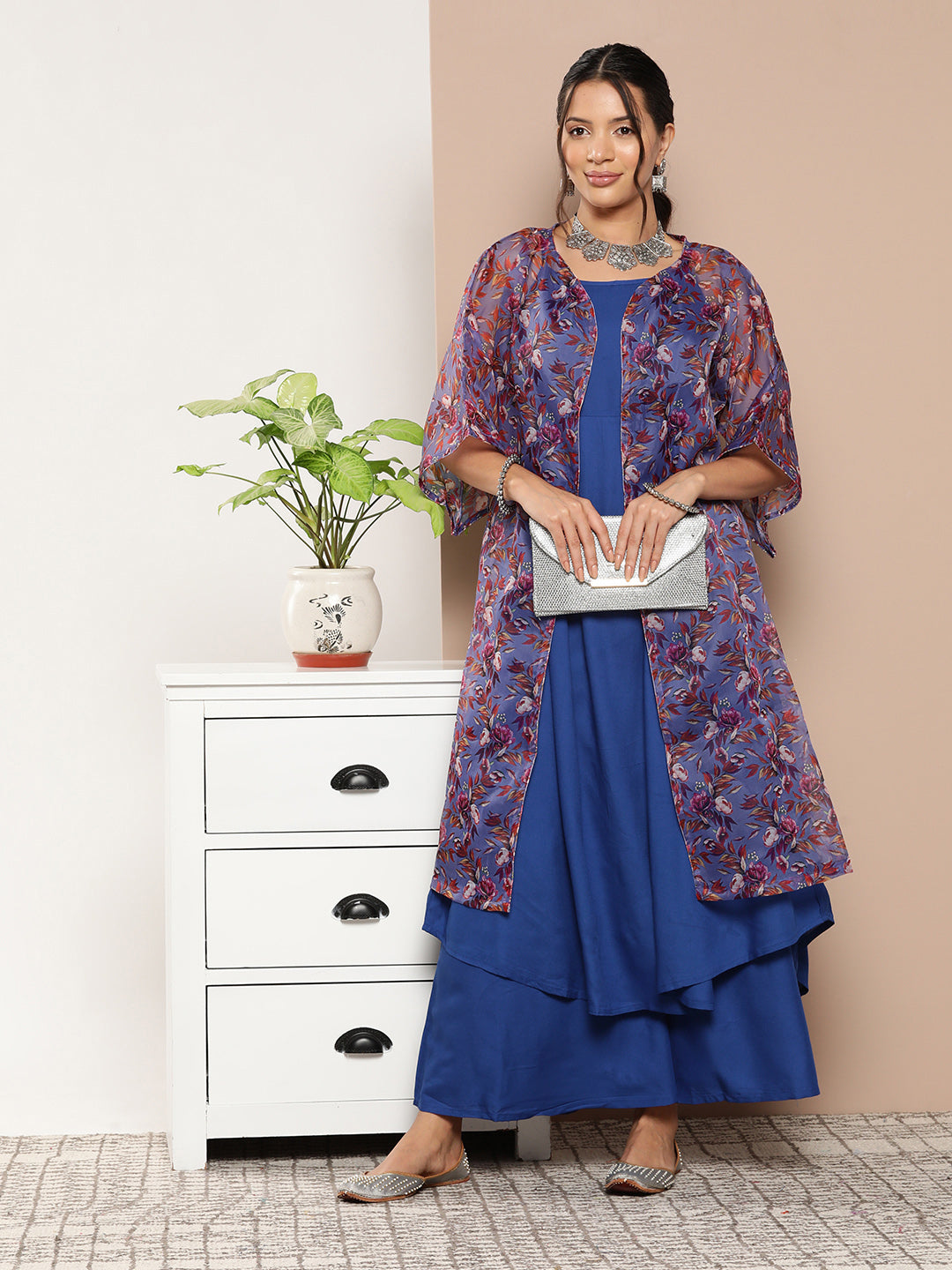 InWeave Ink Blue Strappy Set With Mauve Print Floral Cape - Distacart