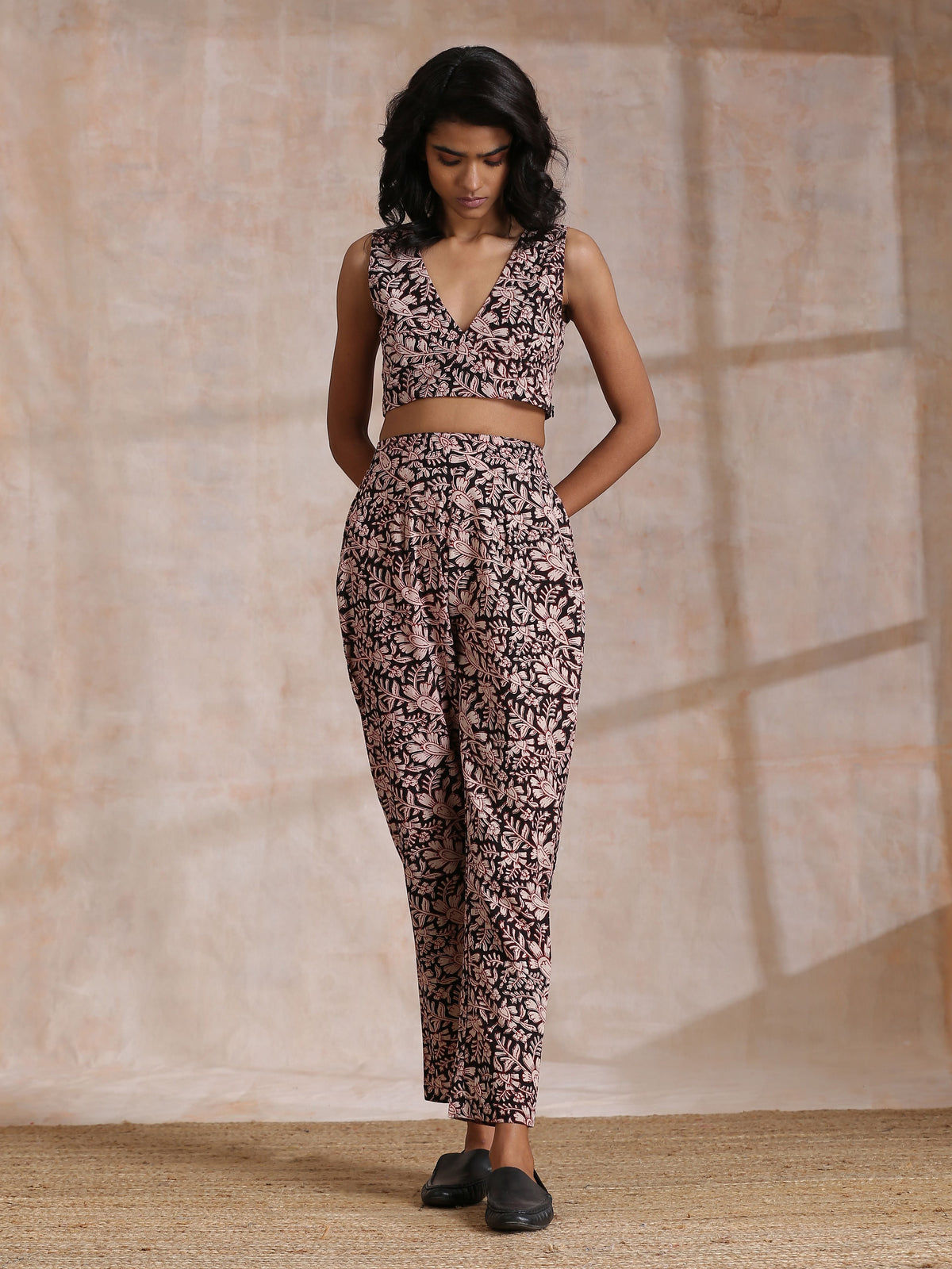 trueBrowns Black Floral Overall Bagru Print Cotton Pant Suit Set - Distacart