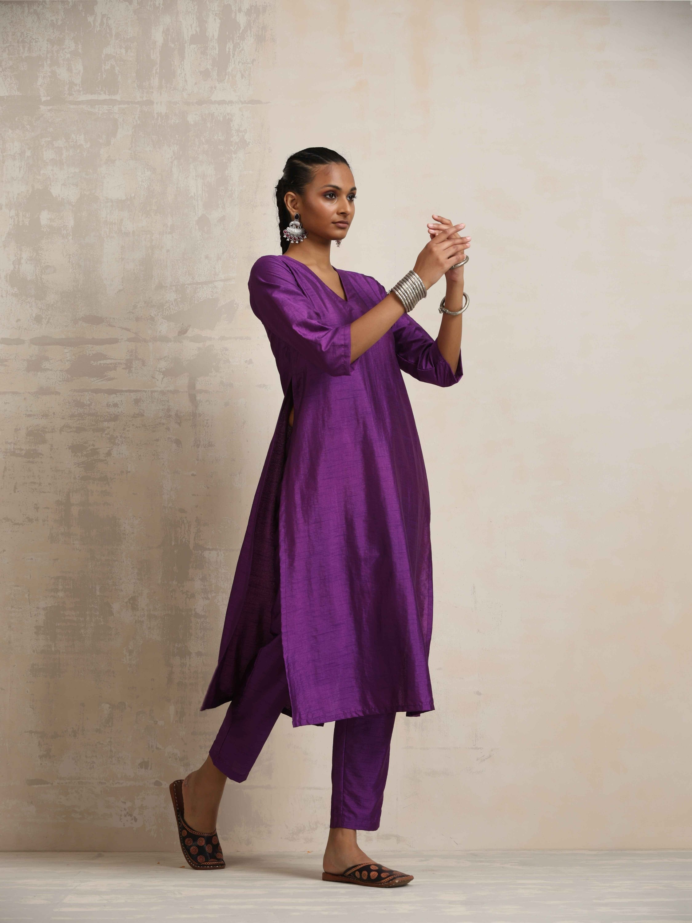 trueBrowns Purple Silk High Slit Kurta Set - Distacart