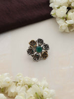 Thumbnail for trueBrowns Silver Gold Tone Petal Ring - Distacart