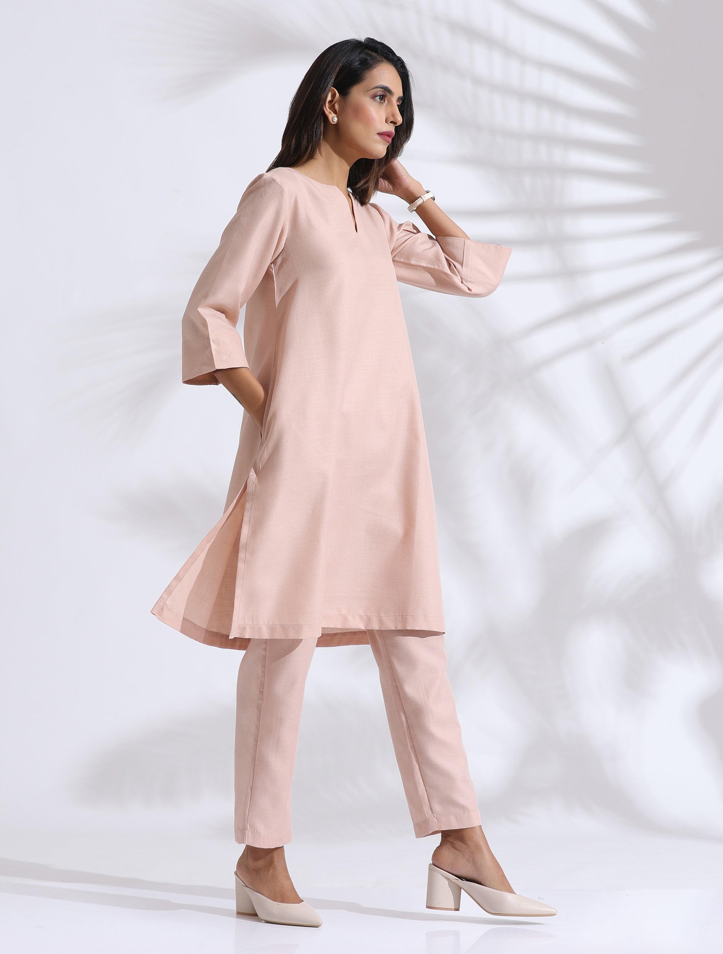 trueBrowns Light Pink Slub Kurta Co-ord Set