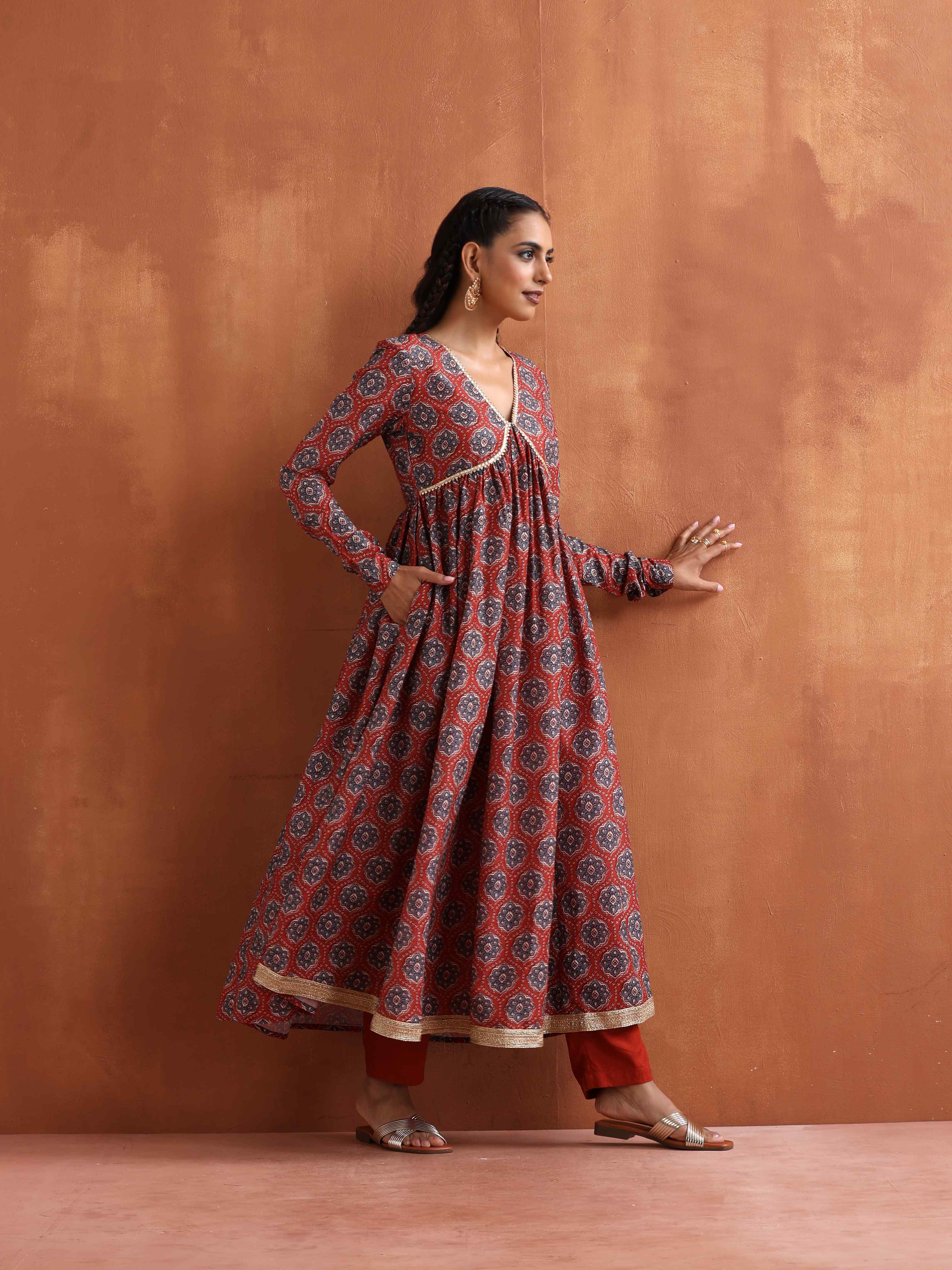 trueBrowns Rust Ajrak Print Flared Anarkali Kurta Set - Distacart