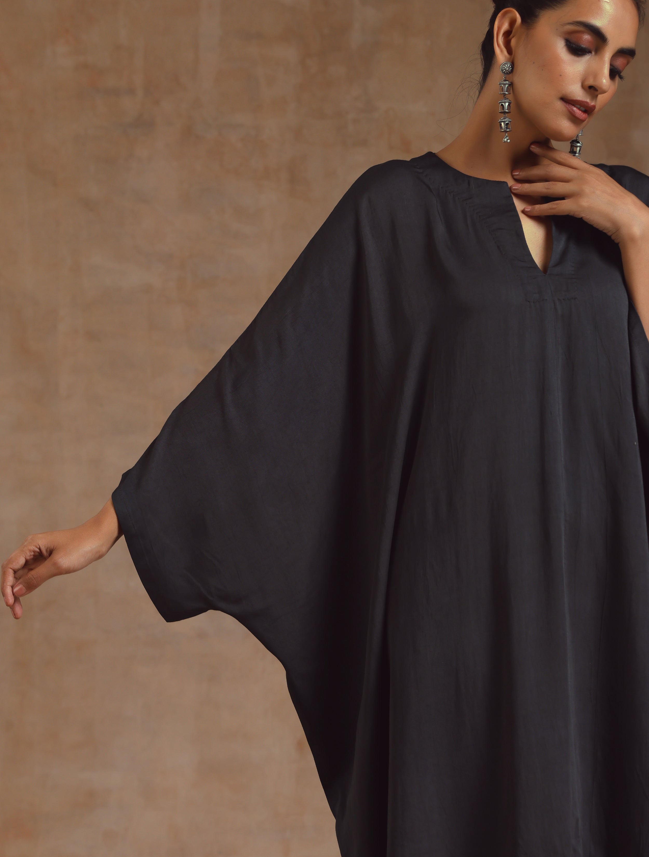 trueBrowns Grey Modal Satin Oversized Round Co-Ord Set - Distacart