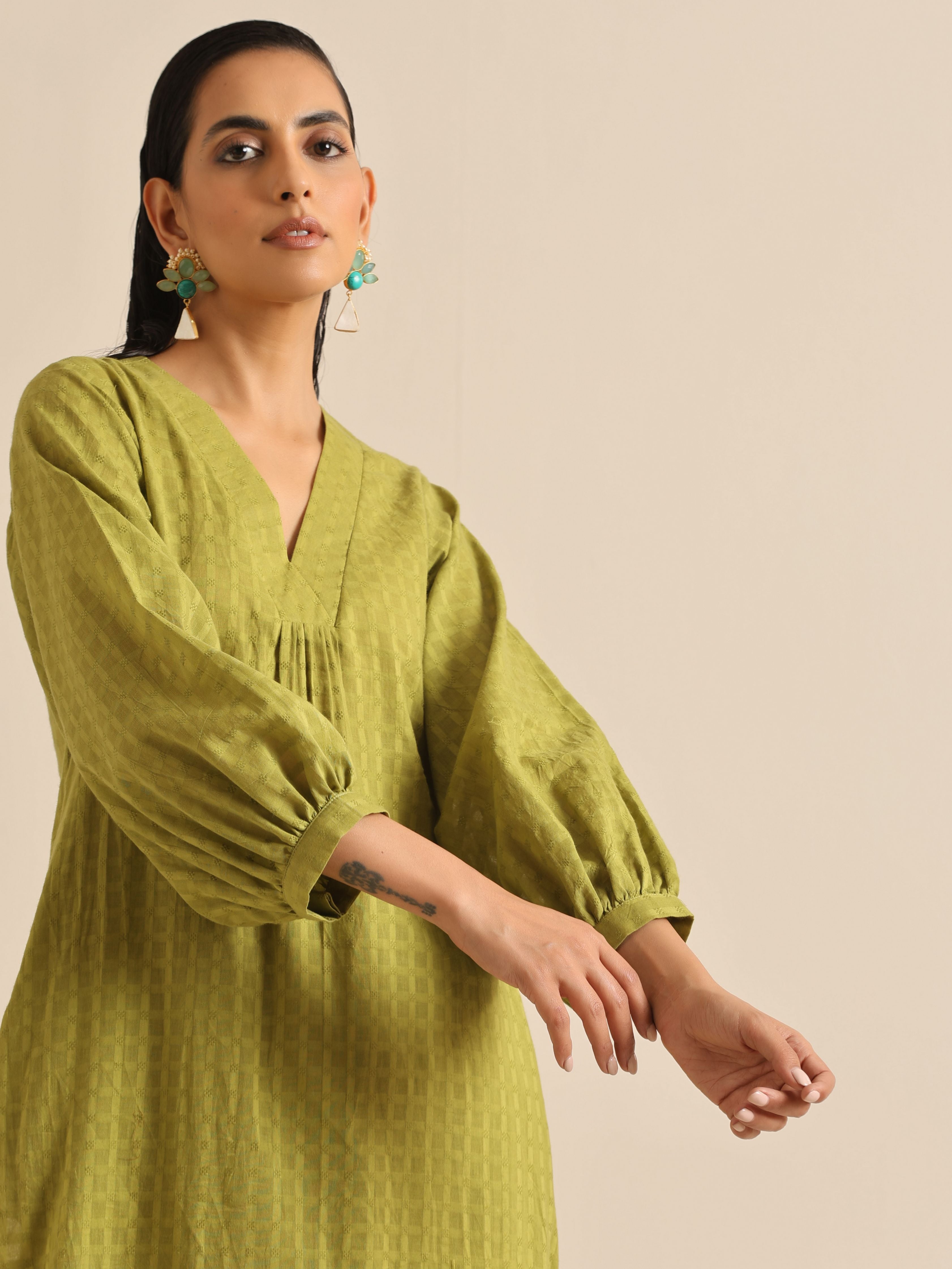 trueBrowns Fresh Green Dobby Puff Sleeve Kurta Pant Set - Distacart