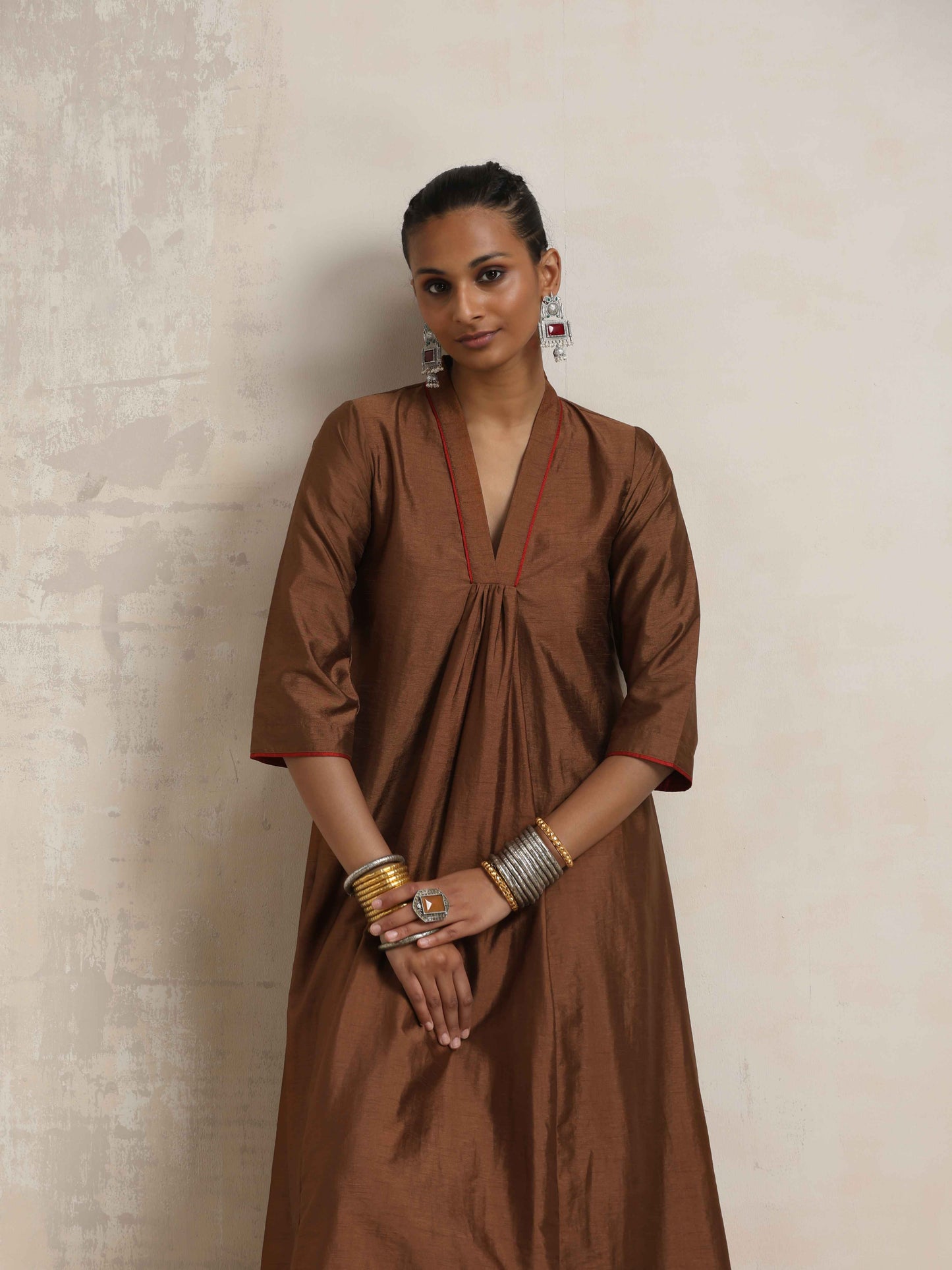 trueBrowns Brown Silk Kurta Set - Distacart