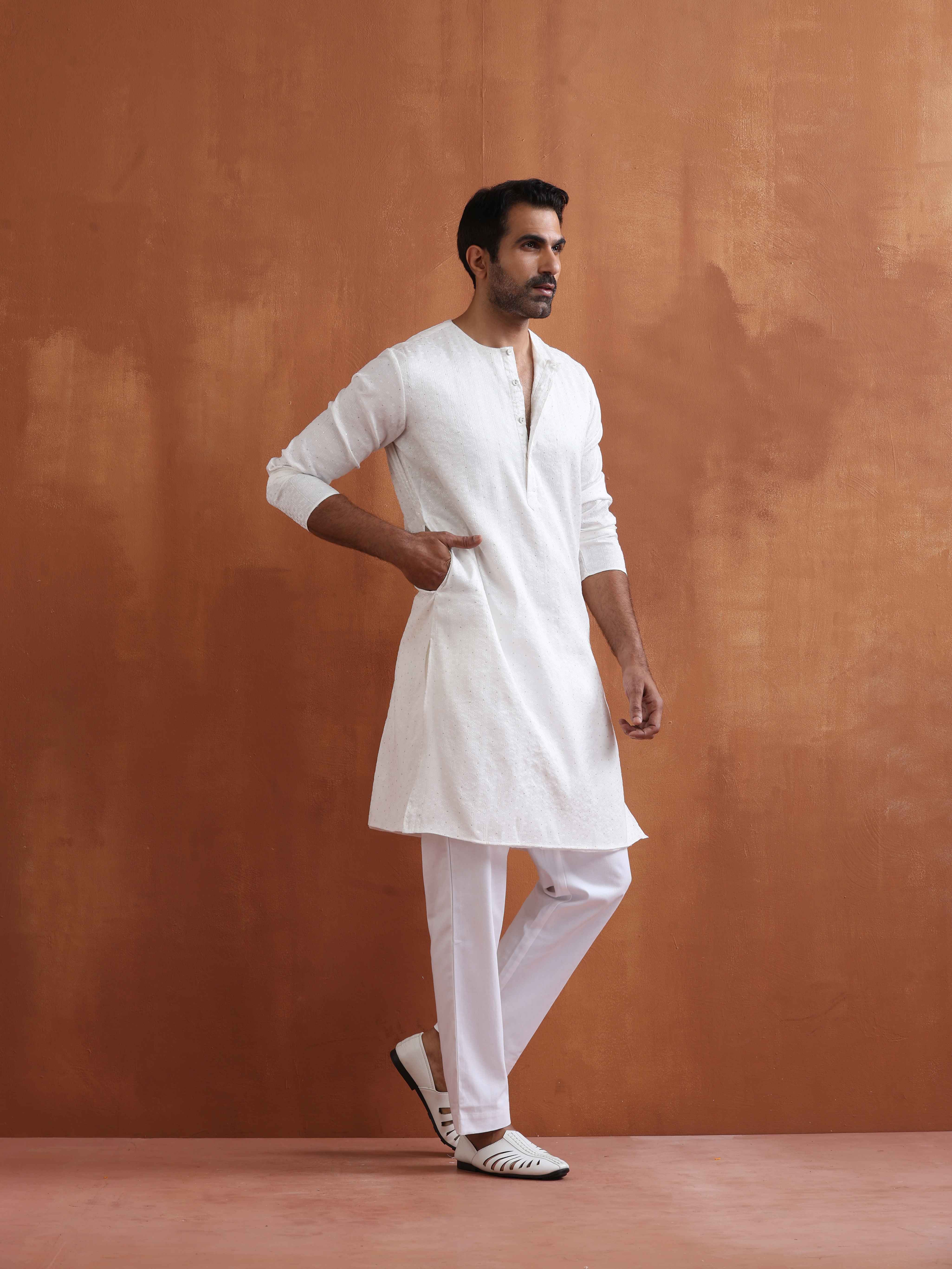 trueBrowns Men's Ivory Sequin Chanderi Kurta