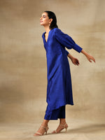 Thumbnail for trueBrowns Blue Textured Silk Puff Sleeve Kurta Pant Set - Distacart