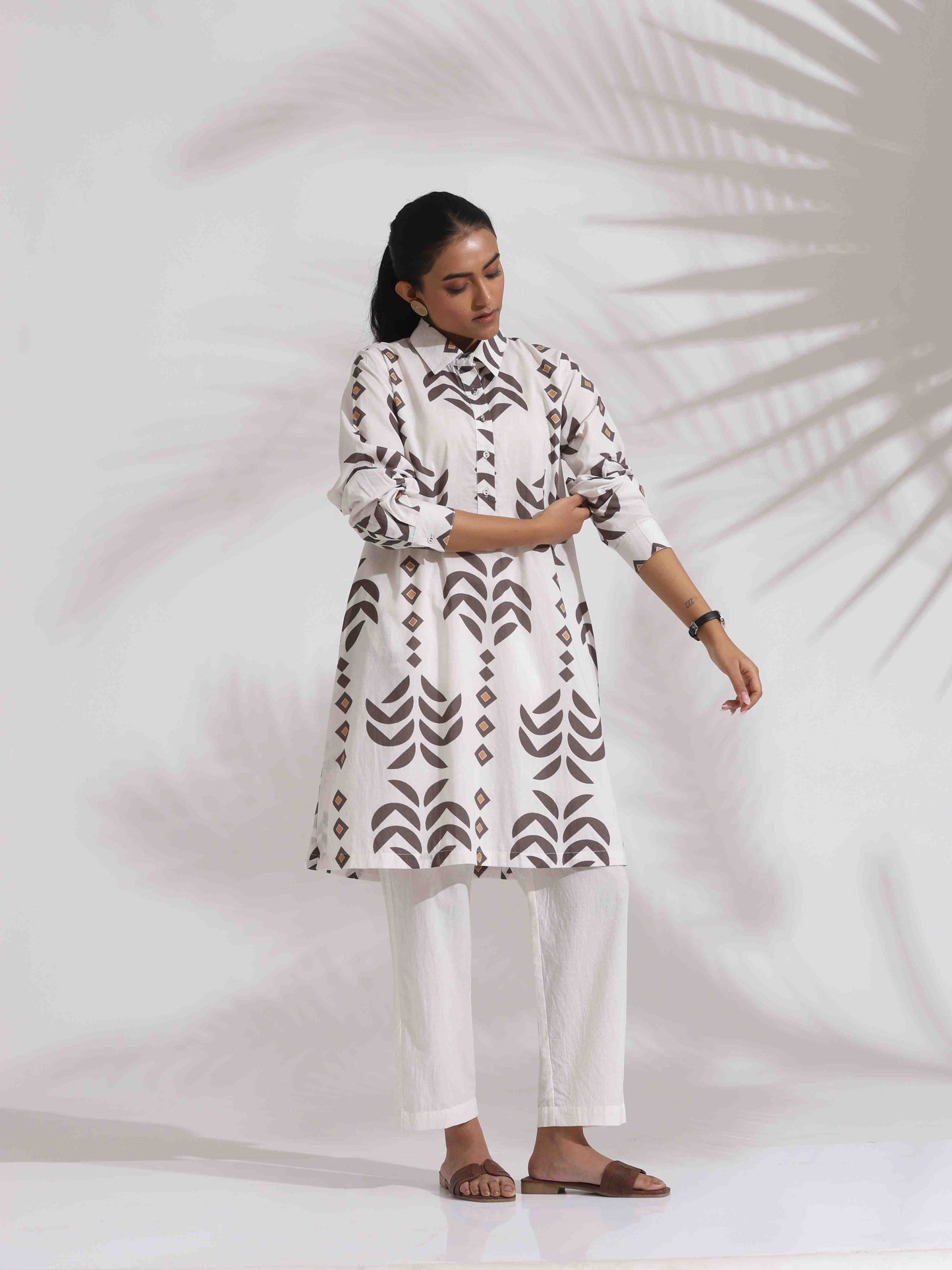 trueBrowns White Cotton Stripe Print Kurta Co-ord Set - Distacart