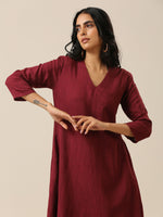 Thumbnail for trueBrowns Ruby Wine Slub Texture Back Pleat Kurta Pant Set - Distacart