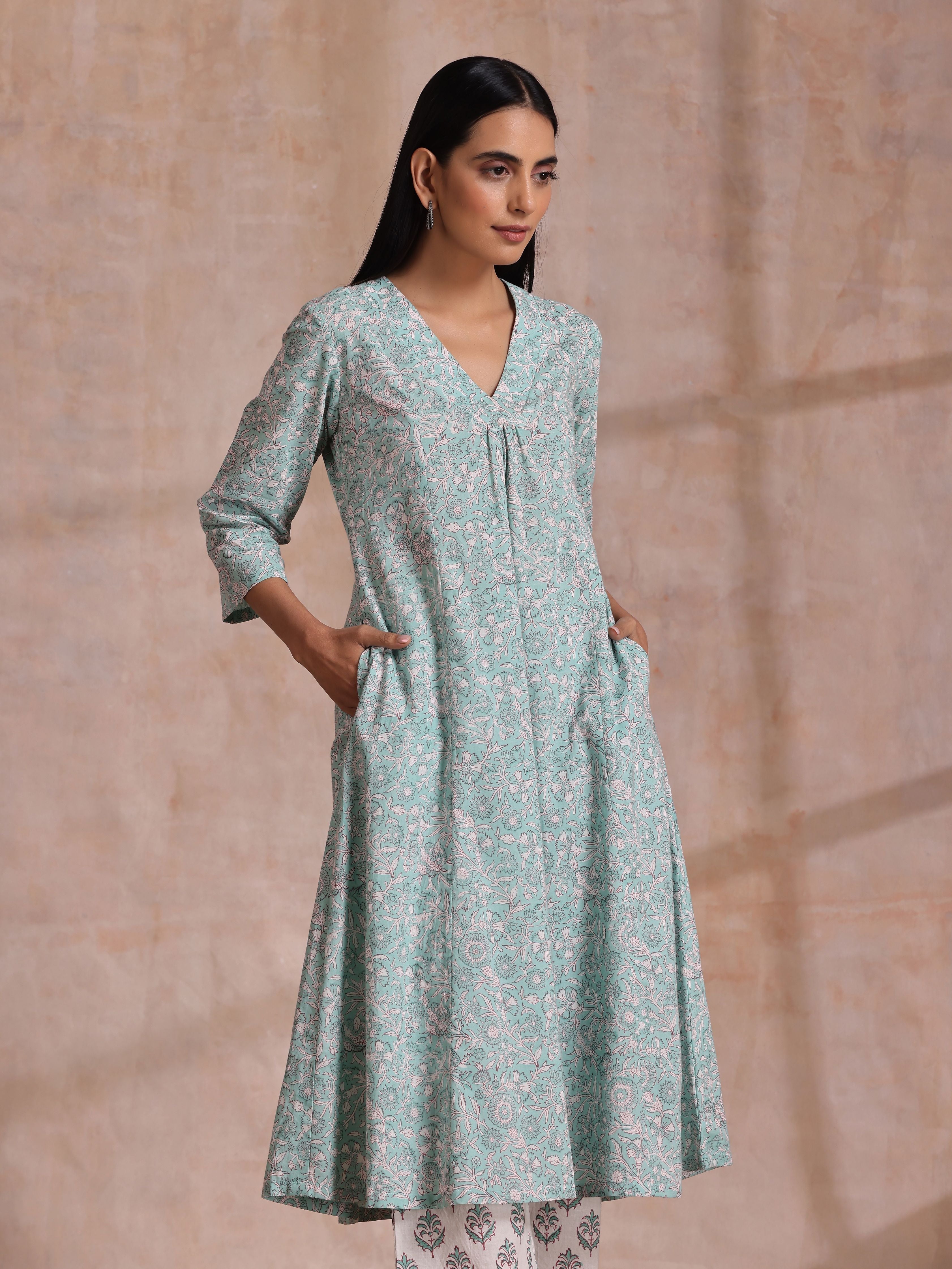trueBrowns Tiffany Blue Floral Block Print Cotton Front Neck Gathered Kurta Pant Set - Distacart