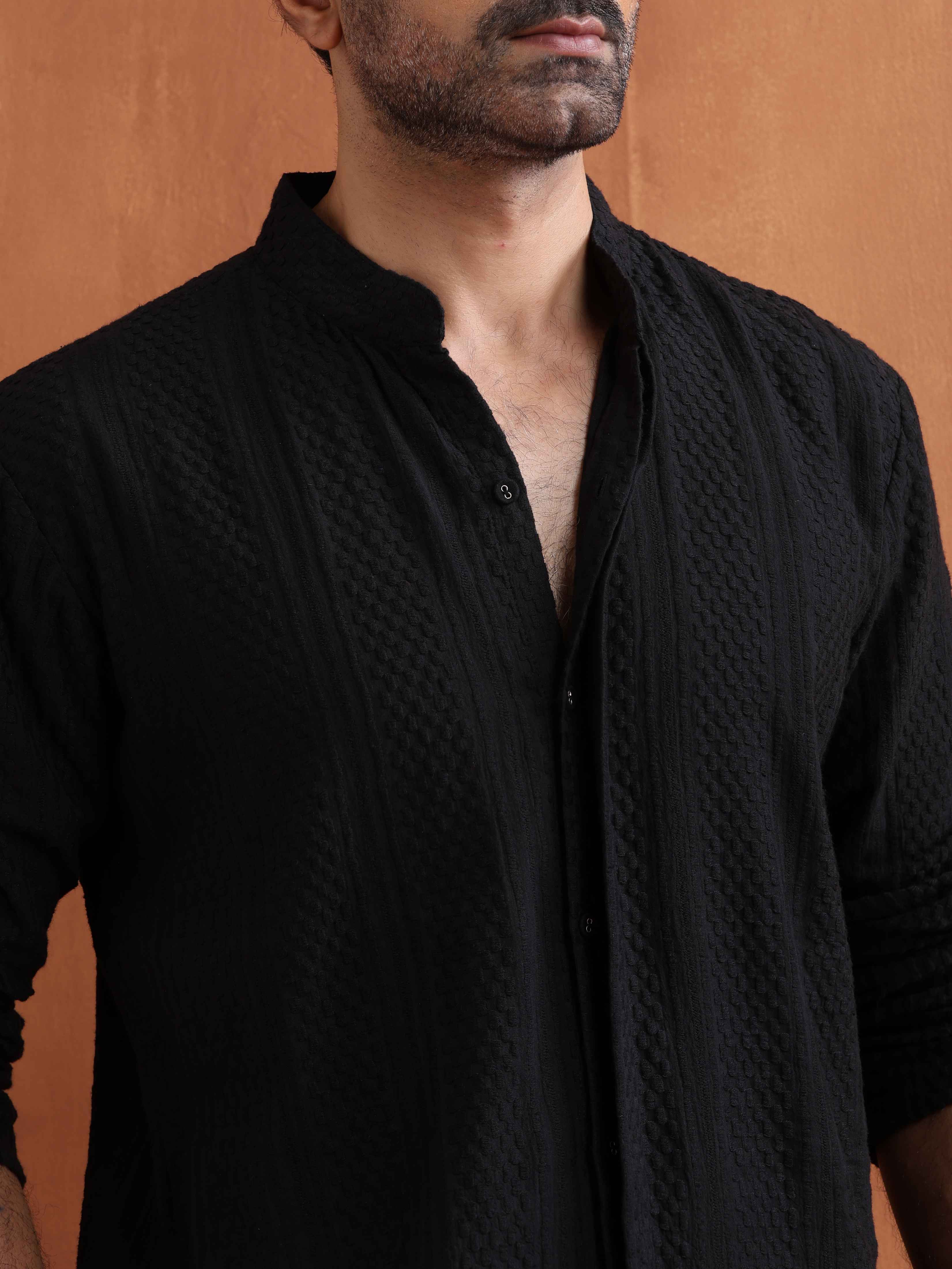 trueBrowns Men's Black Textured Cotton Dobby Front Open Kurta