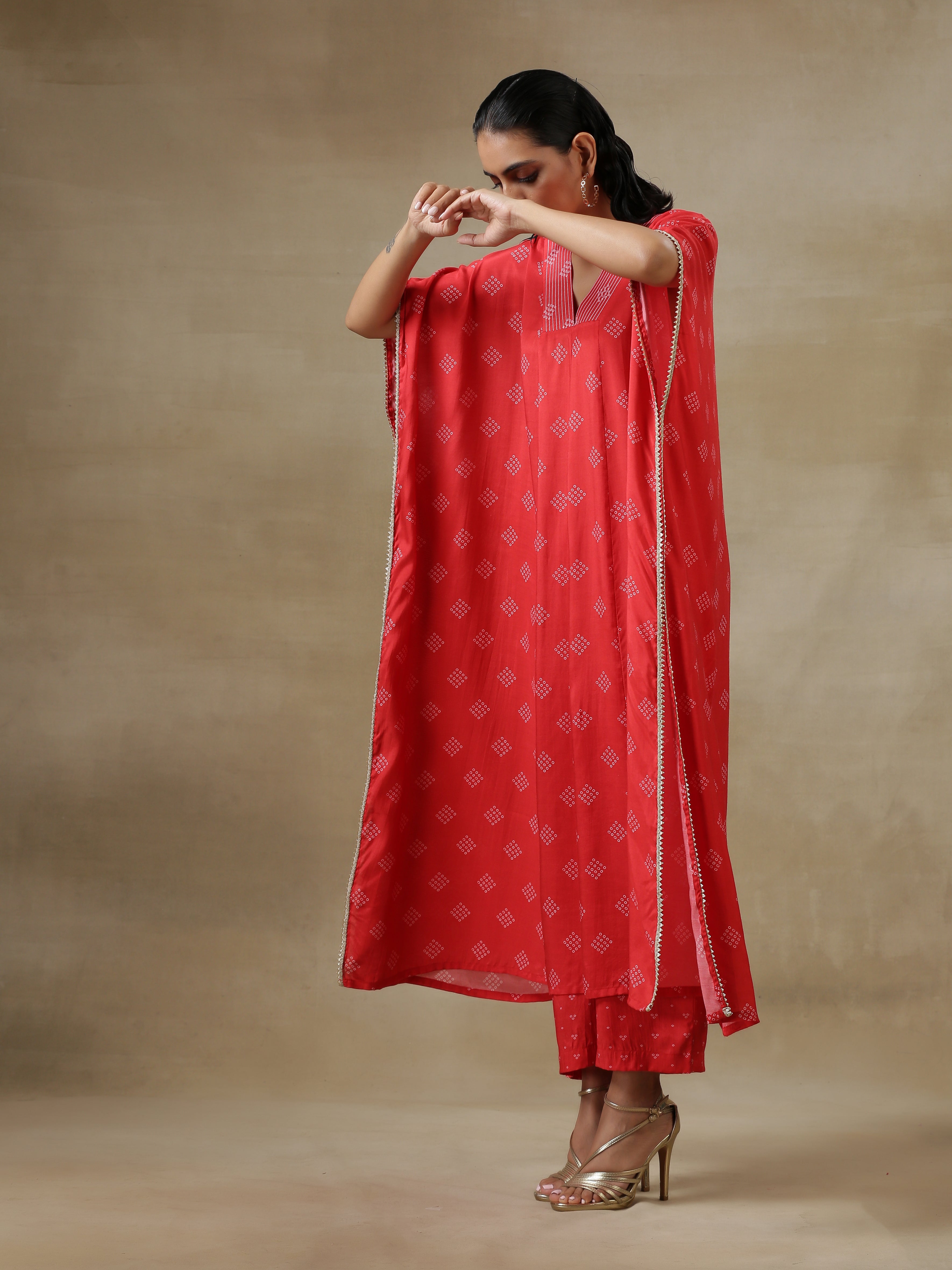 trueBrowns Red Bandhani Printed Silk Panel Kaftan Kurta Pant Set - Distacart
