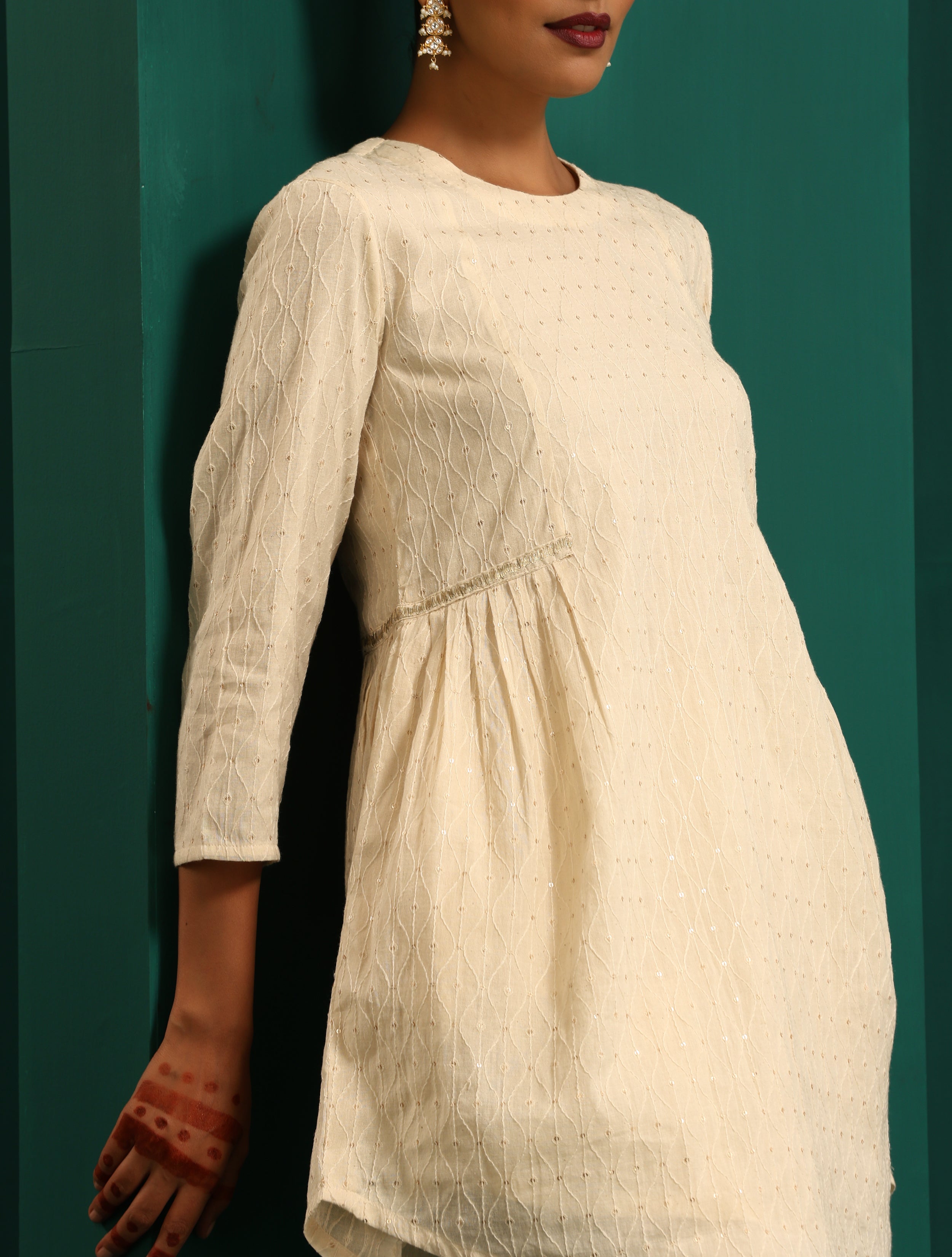trueBrowns Ivory Tonal Cotton Side Gathers Co-ord Set - Distacart