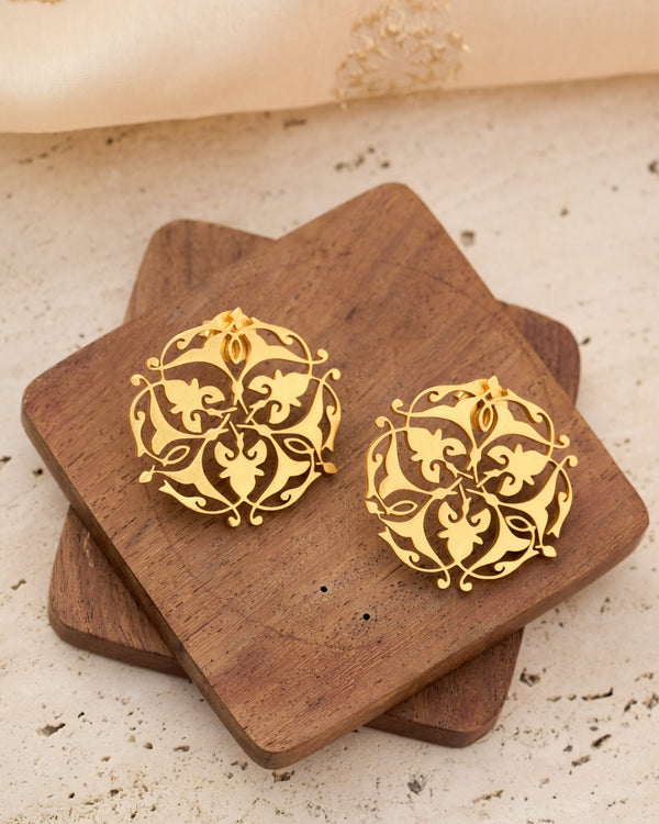 trueBrowns Gold-Polished Leaf Earrings