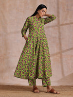 Thumbnail for trueBrowns Lime Green Overall Pink Floral Block Print Cotton Flared Kurta Pant Set - Distacart