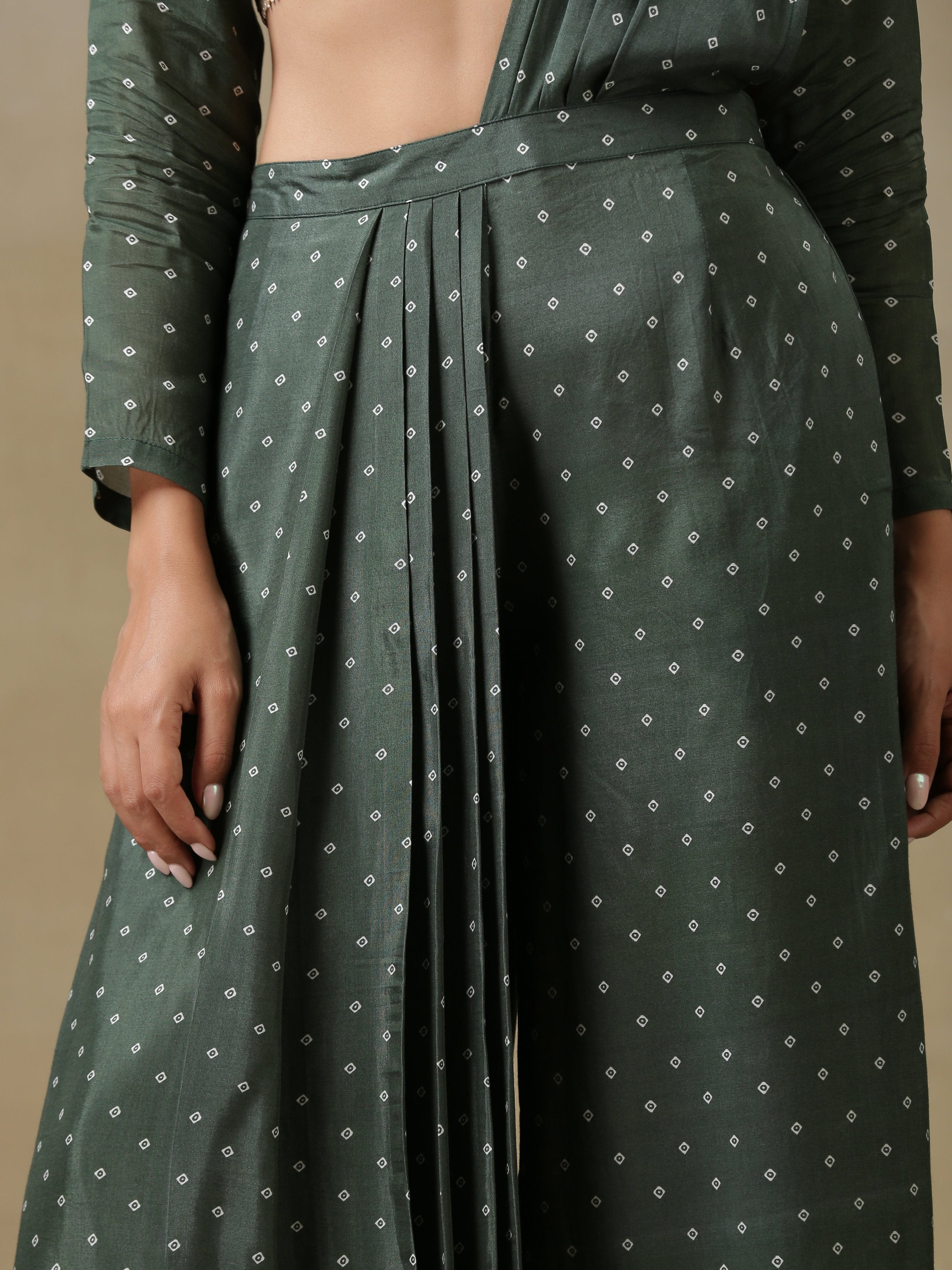 trueBrowns Dark Green Bandhani Printed Silk Palazzo Stitched Saree - Distacart