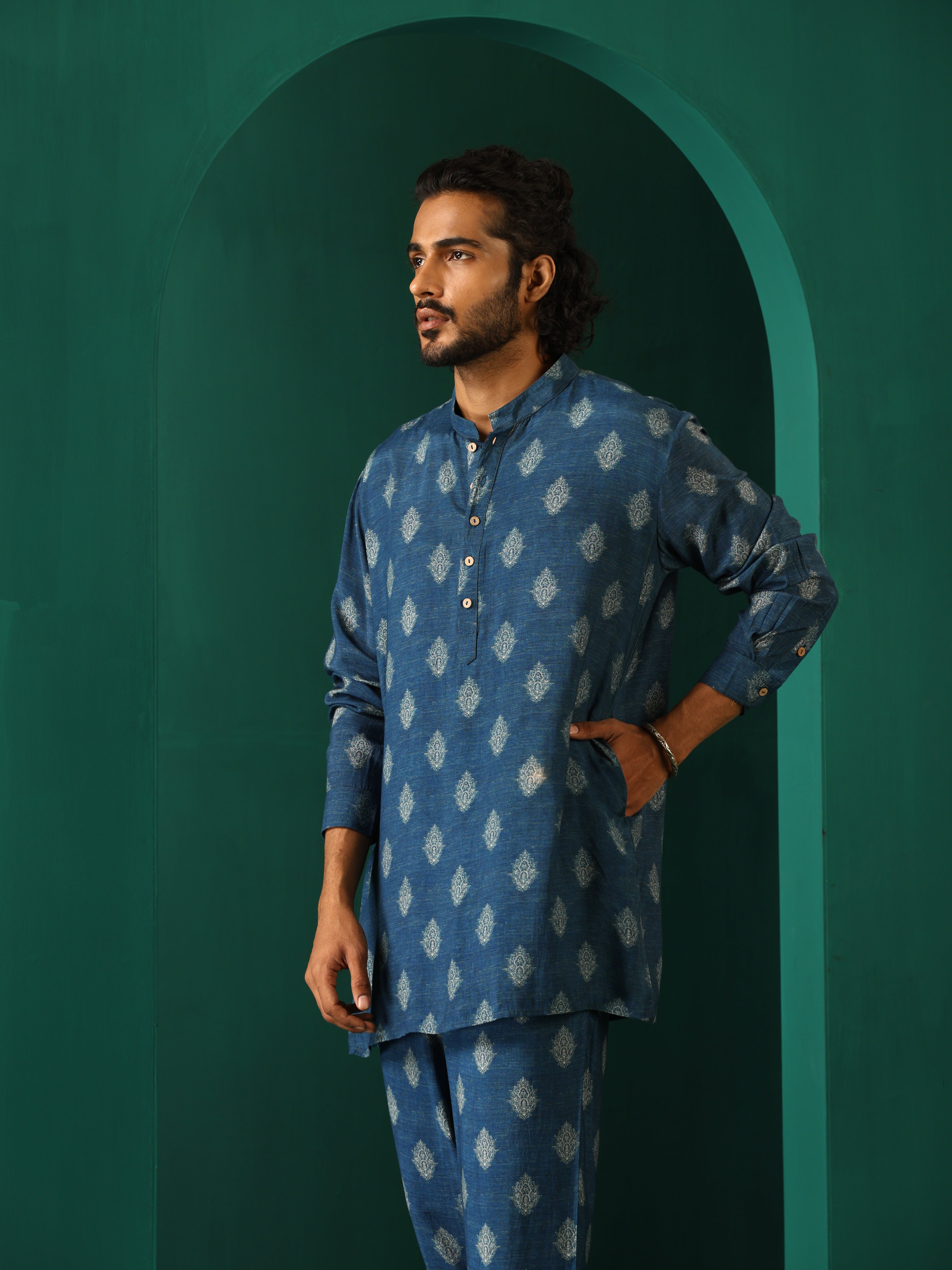 trueBrowns Men's Blue Floral Muslin Silk Printed Co-ord Set - Distacart