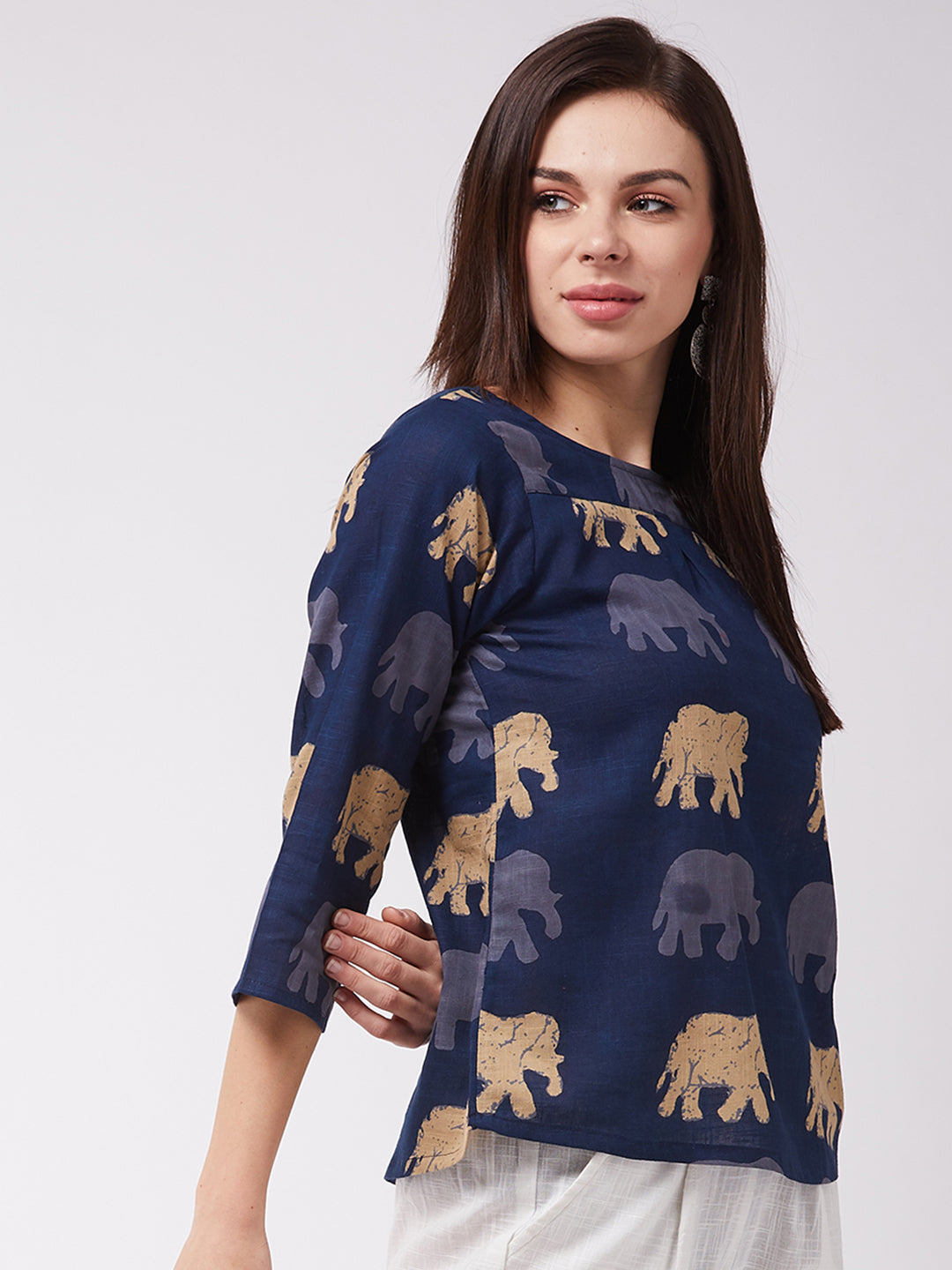 InWeave Elephant Print Blue Top - Distacart